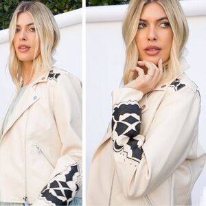 New Boutique Women’s ‘The International Moto Jacket’ Viral Vegan Leather Jacket
